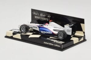 BMW Sauber F1.09 #4 R. Kubica Showcar 2009 Minichamps 1:43 400090075 Diecast - image 3 of 5