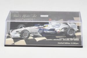 BMW Sauber F1.06 #16 N. Heidfeld Brazilian GP 2006 Minichamps 1:43 400060316 Diecast - image 5 of 5