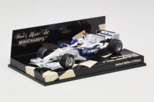 BMW Sauber F1.06 #10 N. Heidfeld Hungarian GP 3rd Place 2006 Minichamps 1:43 400060116 Diecast - image 2 of 5
