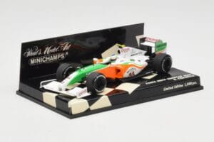 Force India Mercedes VJM02 #21 G. Fisichella Showcar 2009 Minichamps 1:43 400090091 Diecast - image 2 of 5