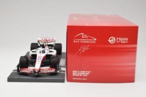 Haas VF-22 #47 M. Schumacher British GP 2022 Minichamps 1:18 117221047 Resin - image 6 of 7