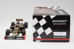 Lotus Renault GP R31 #10 B. Senna F1 2011 Minichamps 1:18 150110079-C1 Diecast - image 6 of 7