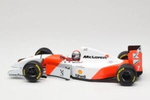 McLaren Ford MP4/8 #7 M. Andretti European GP 1993 Minichamps 1:18 530931827 Resin - image 3 of 7