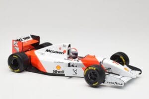 McLaren Ford MP4/8 #7 M. Andretti European GP 1993 Minichamps 1:18 530931827 Resin - image 4 of 7