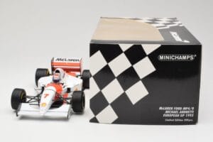 McLaren Ford MP4/8 #7 M. Andretti European GP 1993 Minichamps 1:18 530931827 Resin - image 7 of 7