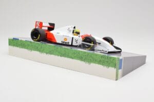 McLaren Ford MP4/8 #8 A. Senna Winner Australian GP 1993 Minichamps 1:18 543933838 Diecast - image 4 of 7