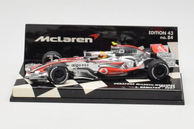 McLaren Mercedes MP4-22 #2 L. Hamilton Race Car 2007 Minichamps 1:43 McLaren Mercedes MP4-22 #2 L. Hamilton Race Car 2007 Minichamps 1:43 530074302 Diecast