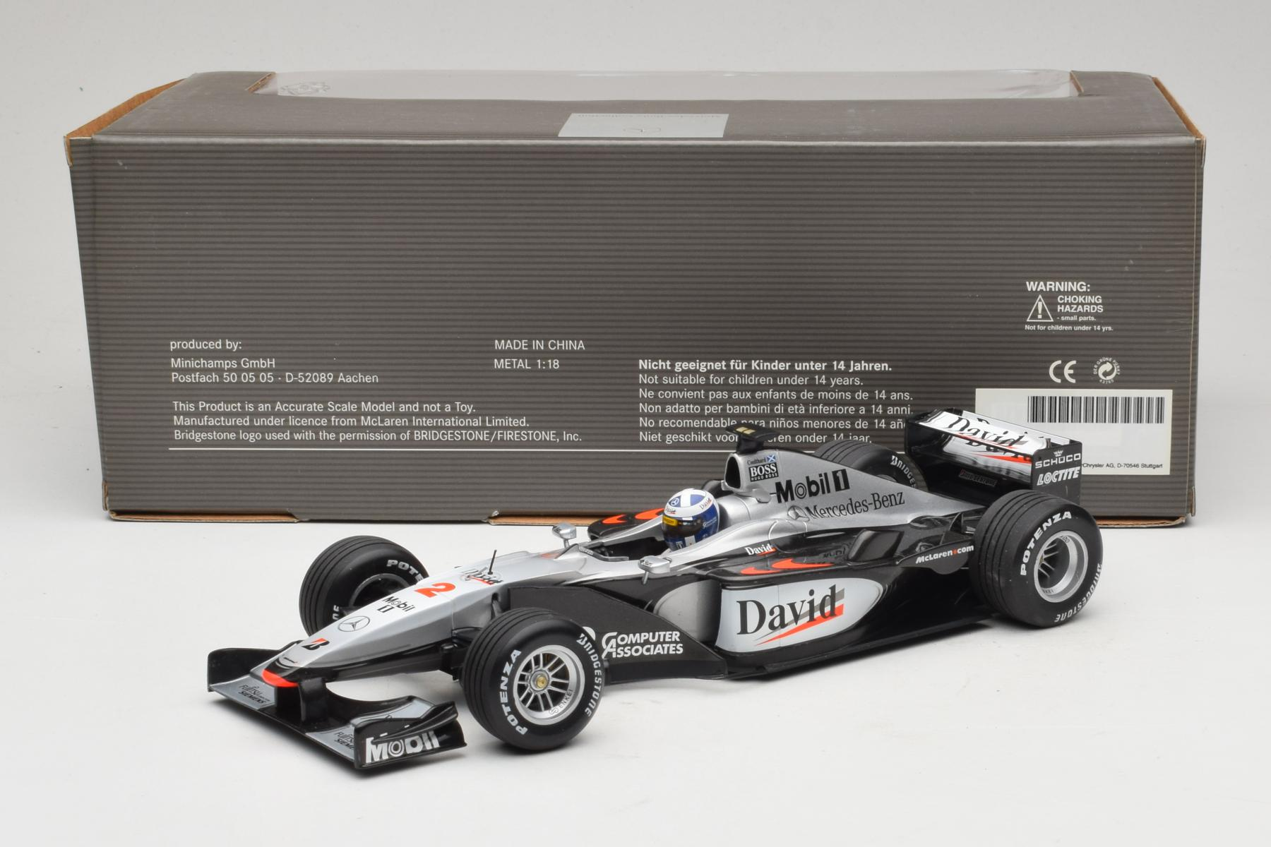 Minichamps McLaren MP4-15 1:18 Coulthard F1 2000