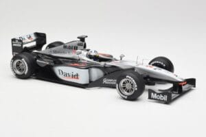McLaren MP4-15 #2 D. Coulthard F1 2000 Hot Wheels 1:18 26740 Diecast - image 4 of 6