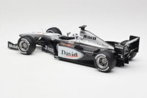 McLaren MP4-15 #2 D. Coulthard F1 2000 Hot Wheels 1:18 26740 Diecast - image 5 of 6