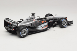 McLaren MP4-20 #9 K. Raikkonen F1 2005 Hot Wheels 1:18 H2286 Diecast - image 2 of 6