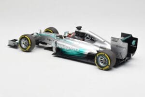 Mercedes AMG Petronas W05 #44 L. Hamilton F1 World Champion 2014 Minichamps 1:18 186140044 Diecast - image 5 of 7