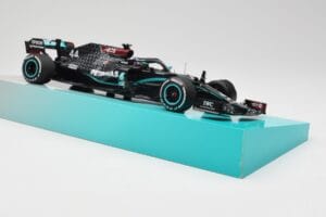 Mercedes AMG Petronas W11 #44 L. Hamilton Winner British GP 2020 Minichamps 1:18 113200444 Diecast - image 4 of 7