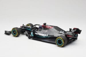 Mercedes AMG W11 Petronas #44 L. Hamilton Styrian GP Winner 2020 Minichamps 1:18 110200244 Resin - image 5 of 7