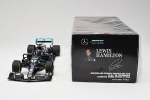 Mercedes AMG W11 Petronas #44 L. Hamilton Styrian GP Winner 2020 Minichamps 1:18 110200244 Resin - image 6 of 7