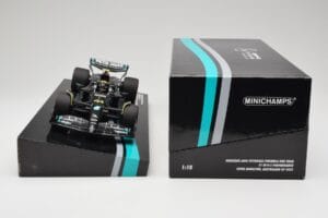 Mercedes AMG W14 E Performance Petronas #44 L. Hamilton Australian GP 2023 Minichamps 1:18 113230144 Resin - image 6 of 7