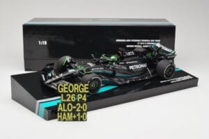 Mercedes AMG W14 E Performance Petronas #63 G. Russell Bahrain GP 2023 Minichamps 1:18 113230163 Resin - image 7 of 7