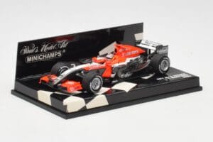 MF1 M16 Toyota #18 T. Monteiro F1 2006 Minichamps 1:43 400060018 Diecast - image 2 of 5
