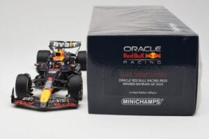 Oracle Red Bull Racing RB20 #1 M. Verstappen Winner Bahrain GP 2024 Minichamps 1:18 110240101 Diecast - image 6 of 7