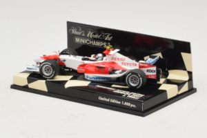 Toyota J. Trulli Panasonic Toyota Racing Showcar F1 2007 Minichamps 1:43 400070082 Diecast - image 3 of 5