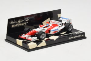 Toyota TF104 Panasonic #16 R. Zonta Panasonic Toyota Racing 2004 Minichamps 1:43 400040116 Diecast - image 2 of 5