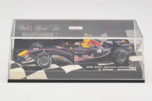 Red Bull RB1 Cosworth S. Speed Test Car 2005 Minichamps 1:43 400050137 Diecast - image 5 of 5