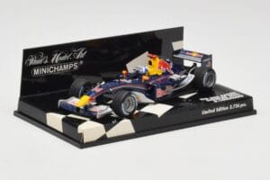 Red Bull Racing D. Coulthard Showcar 2005 Minichamps 1:43 400050084 Diecast - image 2 of 5