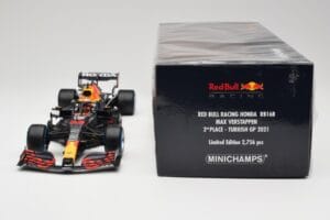 Red Bull Racing Honda RB16B #33 M. Verstappen Turkish GP 2nd Place 2021 Minichamps 1:18 110211633 Diecast - image 6 of 7