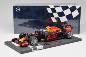 Red Bull RB12 #33 M. Verstappen Spain GP Winner 2016 Minichamps 1:18 117160333 Diecast - image 6 of 7