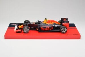 Red Bull RB12 #33 M. Verstappen Spain GP Winner 2016 Minichamps 1:18 147160533 Diecast