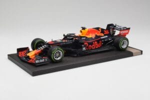 Red Bull RB15 #33 M. Verstappen German GP Winner Wet 2019 Minichamps 1:18 113191133 Diecast - image 2 of 7