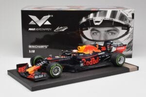 Red Bull RB15 #33 M. Verstappen German GP Winner Wet 2019 Minichamps 1:18 113191133 Diecast - image 6 of 7