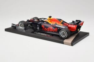 Red Bull RB16 #33 M. Verstappen Red Bull Racing 70th Anniversary GP Winner 2020 Minichamps 1:18 113200533-M1 Resin - image 5 of 7