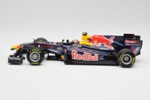 Red Bull RB5 #14 M. Webber Chinese GP 2nd 2009 Minichamps 1:18 150090114 Diecast - image 3 of 6