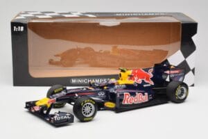 Red Bull RB5 #14 M. Webber Chinese GP 2nd 2009 Minichamps 1:18 150090114 Diecast - image 6 of 6