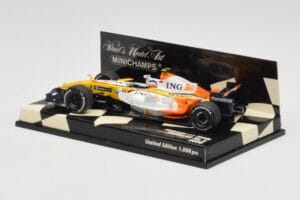 Renault R28 #6 Showcar 2008 Minichamps 1:43 400080076 Diecast - image 3 of 5