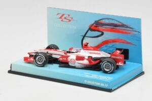 Super Aguri Honda SA07 #22 T. Sato Race Car 2007 Minichamps 1:43 518074322 Diecast - image 3 of 5