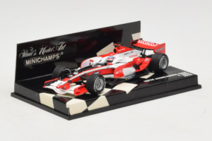 Super Aguri SA08 Honda #18 T. Sato F1 2008 Minichamps 1:43 400080018 Diecast - image 2 of 5
