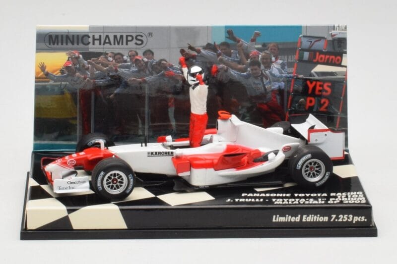 Toyota TF105 #16 J. Trulli Malaysia GP Podium 2005 Minichamps 1:43 400050116 Diecast