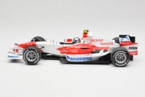 Toyota TF107 #12 J. Trulli F1 Launch Livery 2007 Minichamps 1:18 AM601321 Diecast - image 3 of 6