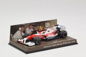 Toyota TF109 Panasonic Toyota Racing #9 J. Trulli F1 2009 Minichamps 1:43 AM62130 Diecast - image 2 of 5