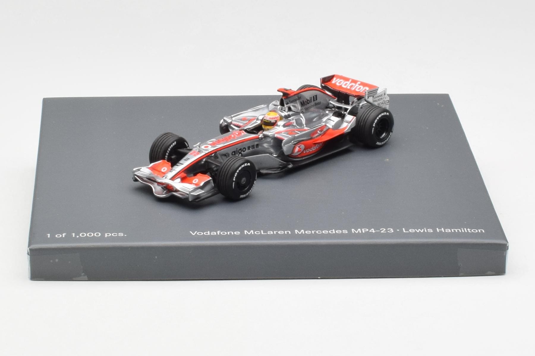 Minichamps McLaren MP4-23 Hamilton 2008 1:43
