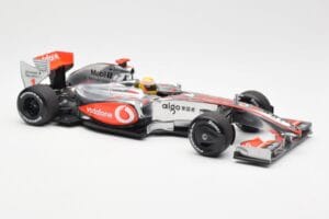 McLaren MP4-24 #1 L. Hamilton 2009 Dealer Edition Minichamps 1:18 503091801 Diecast - image 4 of 6