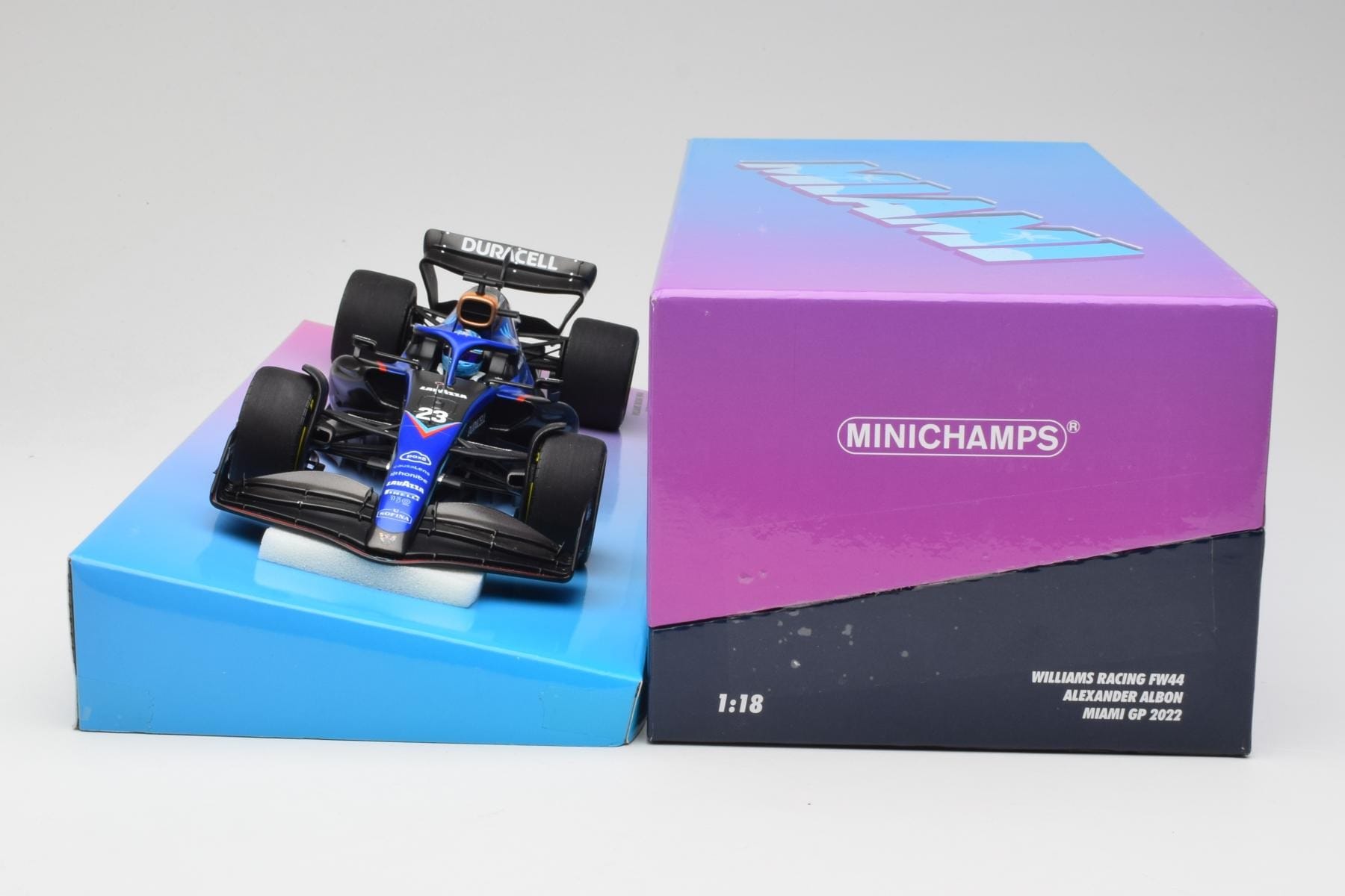 Minichamps Williams FW44 1:18 Alex Albon Miami GP
