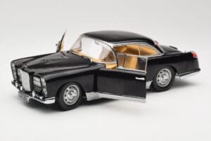 Facel Vega HK500 Black Sun Star 1:18 3751 Diecast - image 2 of 8