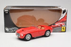Ferrari 125 S Red Hot Wheels 1:18 L2954 Diecast - image 8 of 8