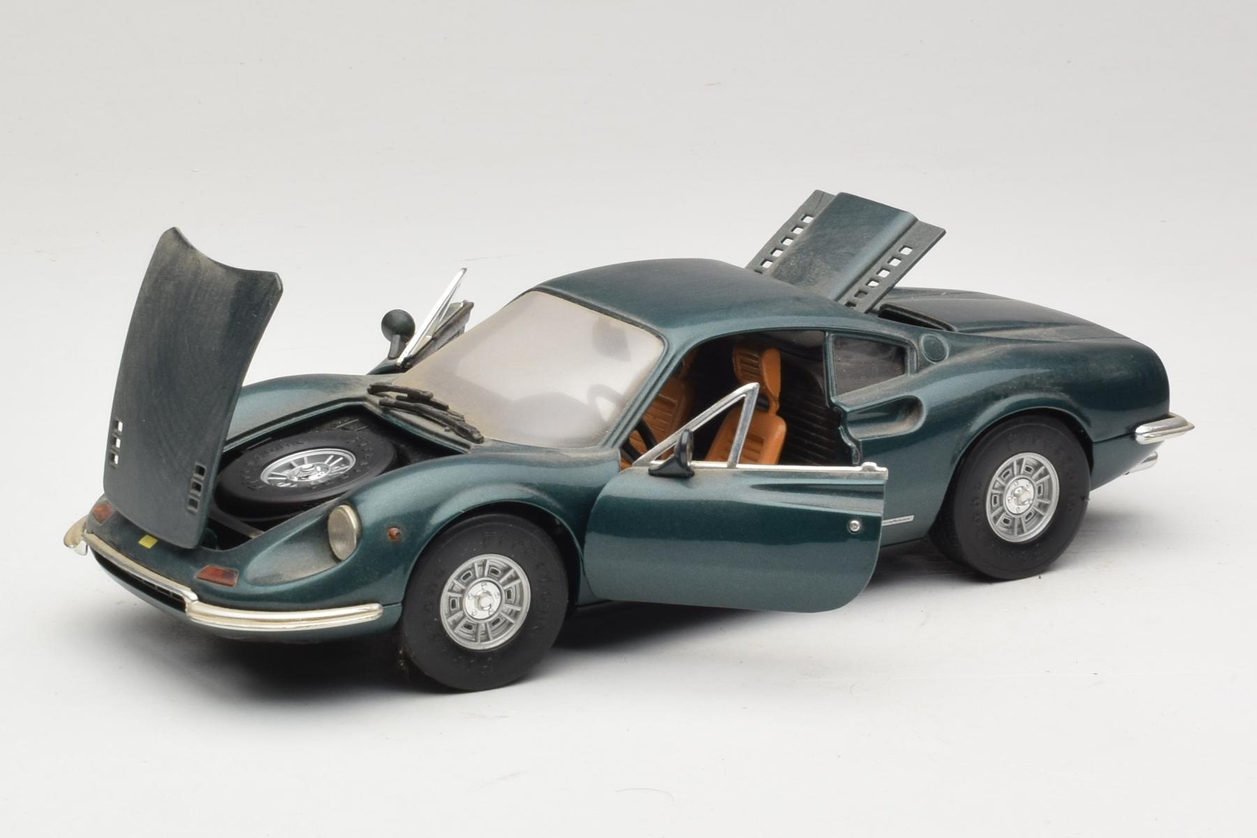 Anson Ferrari Dino 246GT 1:18 ミニカー Anson Ferrari 246 GT Dino 1:18 Green Classic Diecast