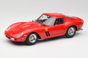 Ferrari 250 GTO London Show Red CMC 1:18 M-256 Diecast