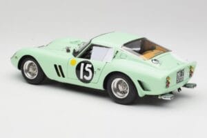 Ferrari 250 GTO #15 S. Moss / G. Hill Goodwood 1962 CMC 1:18 M-247 Diecast - image 5 of 6