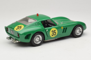 Ferrari 250 GTO #35 Green 1962 Bburago 1:18 3011-G2 Diecast - image 3 of 8